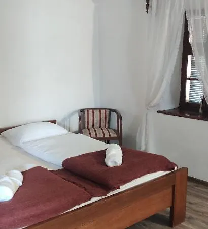 Bekescsabai Mezeskalacs Apartmanhaz *
