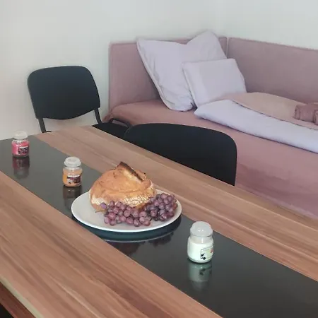Apartment Bekescsabai Mezeskalacs Apartmanhaz